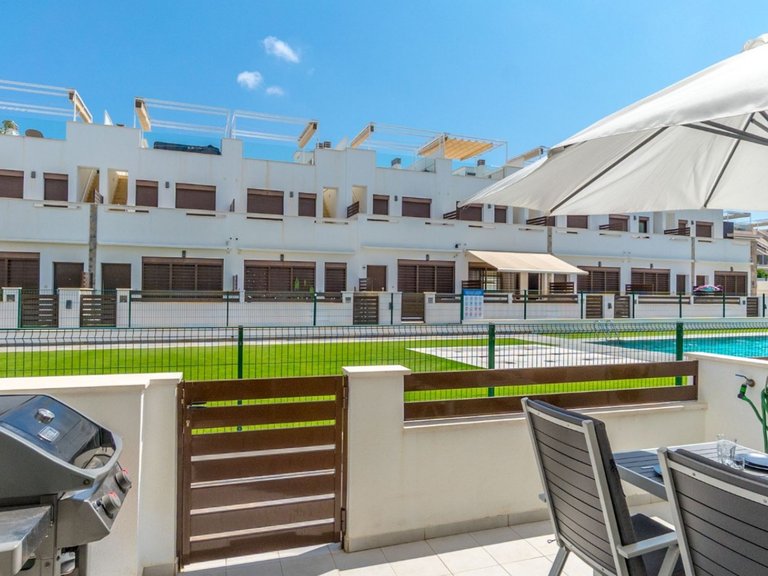 Town House for Sale in Torrevieja, Alicante 1