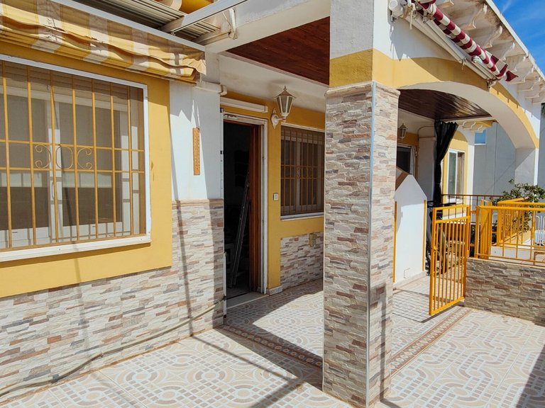 Apartment for Sale in Torrevieja, Alicante 1