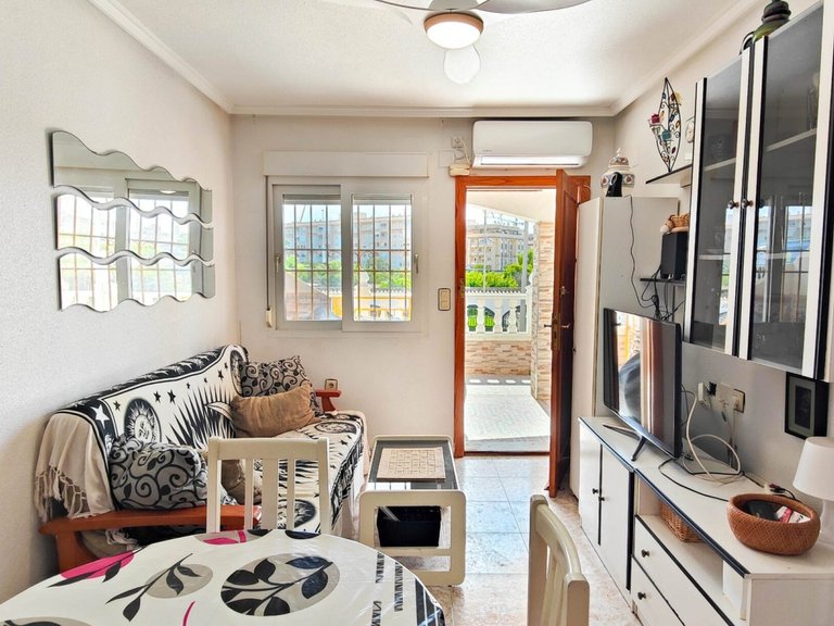 Apartment for Sale in Torrevieja, Alicante 10