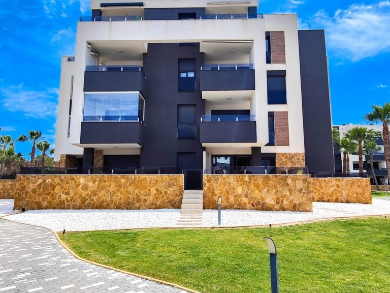 Apartment for Sale in Orihuela Costa, Alicante 36