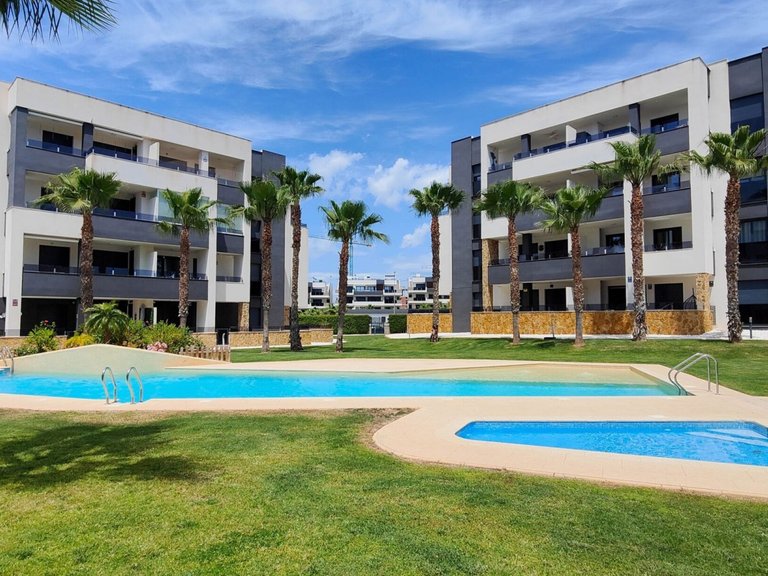 Apartment for Sale in Orihuela Costa, Alicante 38