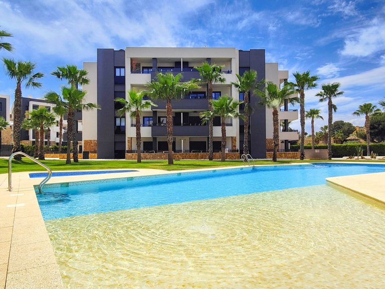 Apartment for Sale in Orihuela Costa, Alicante 41