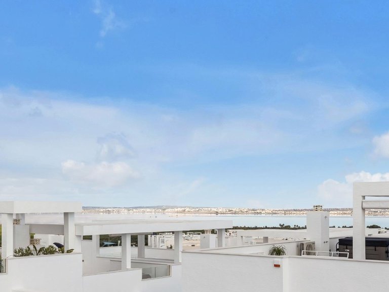 Villa for Sale in Torrevieja, Alicante 25