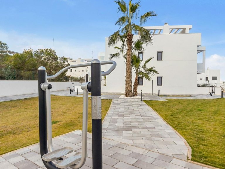 Villa for Sale in Torrevieja, Alicante 29
