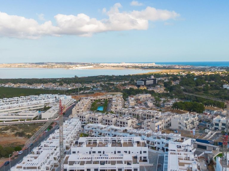 Villa for Sale in Torrevieja, Alicante 43