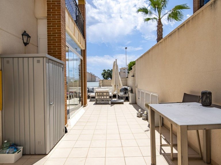 Apartment for Sale in Guardamar Del Segura, Alicante 22