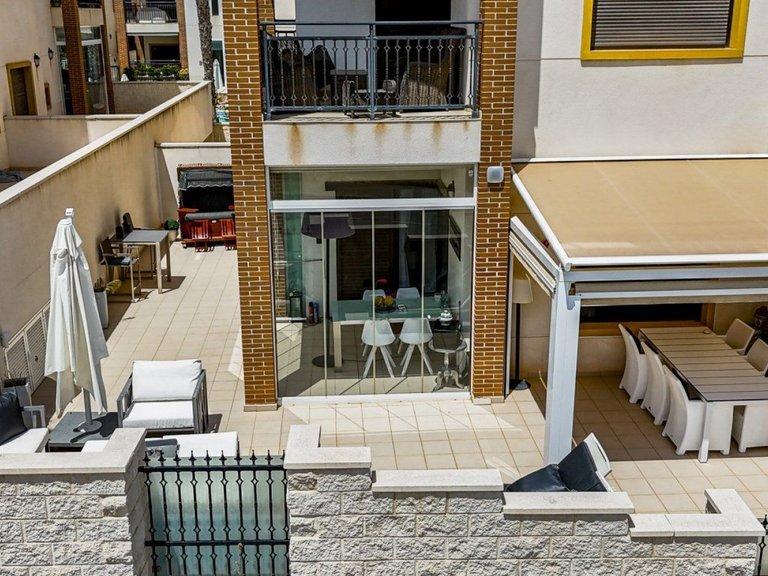 Apartment for Sale in Guardamar Del Segura, Alicante 31