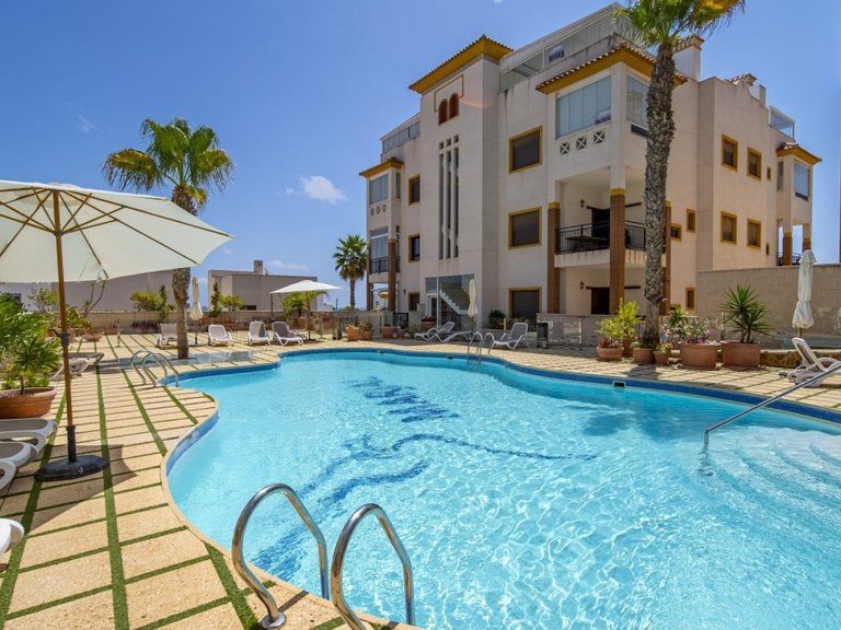 Apartment for Sale in Guardamar Del Segura, Alicante 45