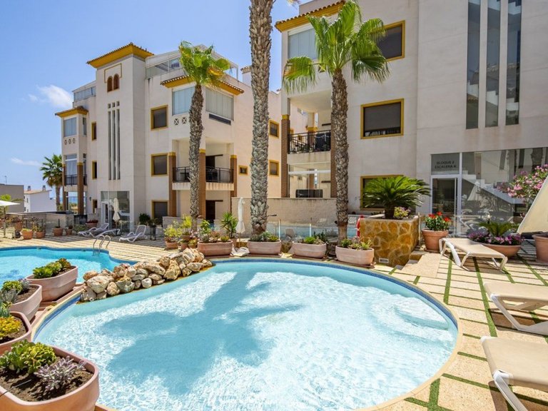 Apartment for Sale in Guardamar Del Segura, Alicante 47