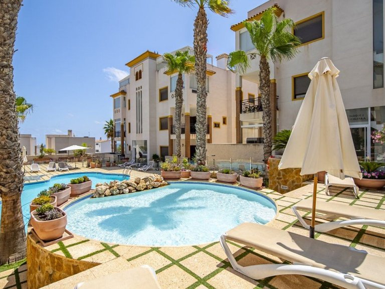 Apartment for Sale in Guardamar Del Segura, Alicante 49