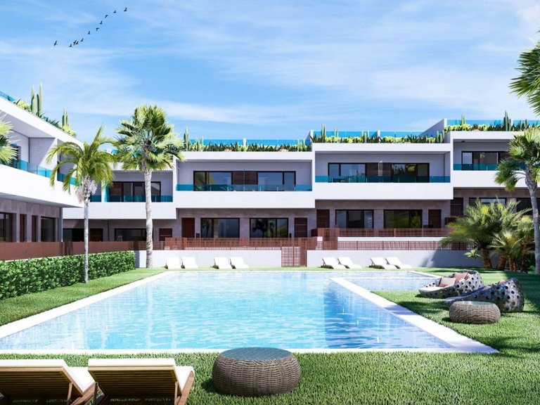 Town House for Sale in Torrevieja, Alicante 2