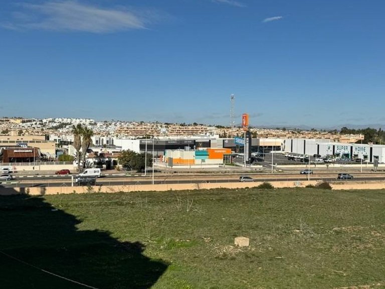 Apartment for Sale in Torrevieja, Alicante 23