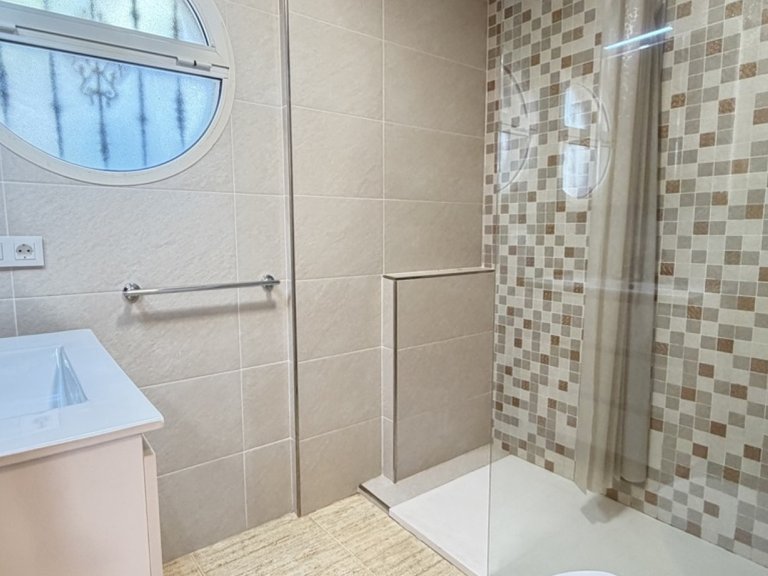 Villa for Sale in Orihuela Costa, Alicante 18