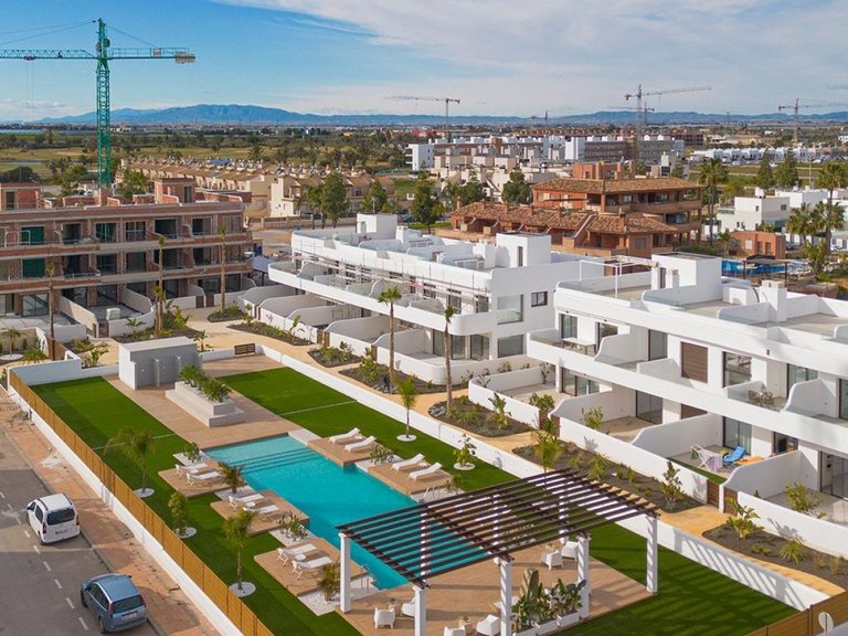 Apartment for Sale in Los Alcazares, Murcia 37