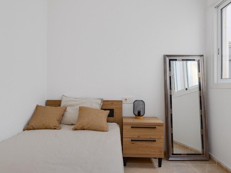 Apartment for Sale in La Marina, Alicante 25