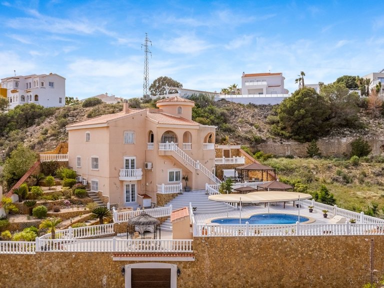 Villa for Sale in Ciudad Quesada, Alicante 2