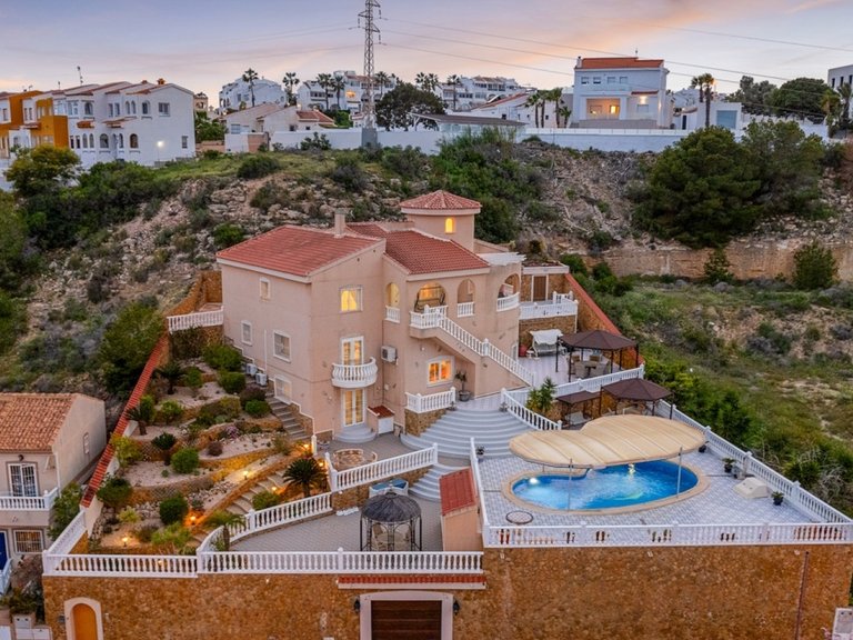 Villa for Sale in Ciudad Quesada, Alicante 3