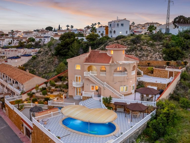Villa for Sale in Ciudad Quesada, Alicante 4