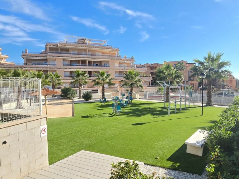 Apartment for Sale in Orihuela Costa, Alicante 31