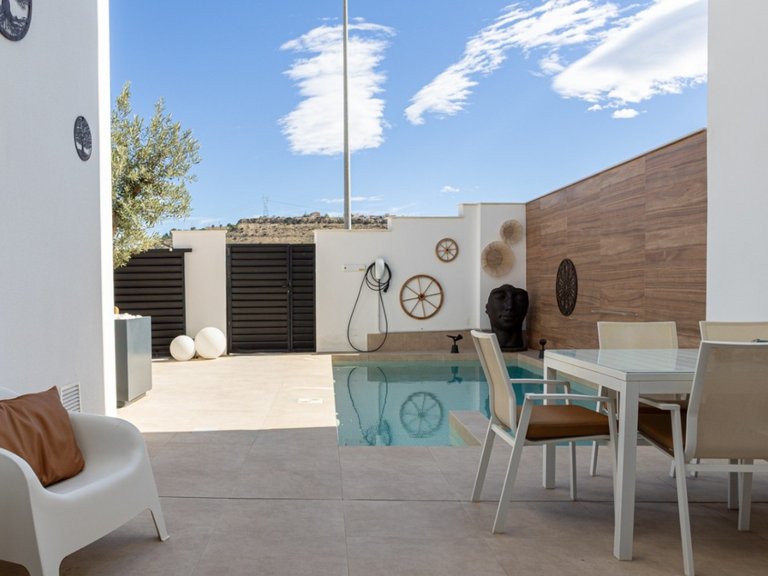 Town House for Sale in Benijófar, Alicante 32