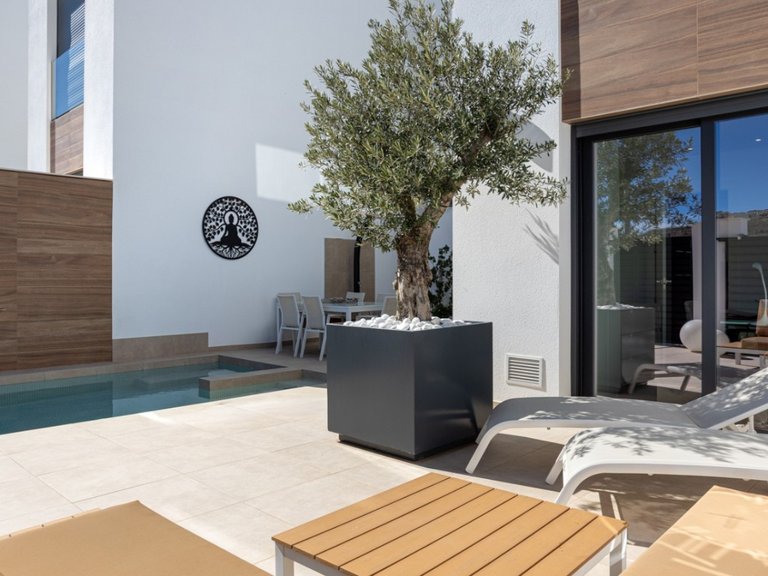 Town House for Sale in Benijófar, Alicante 1