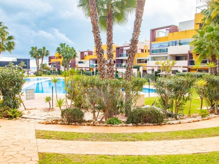 Apartment for Sale in Orihuela Costa, Alicante 34
