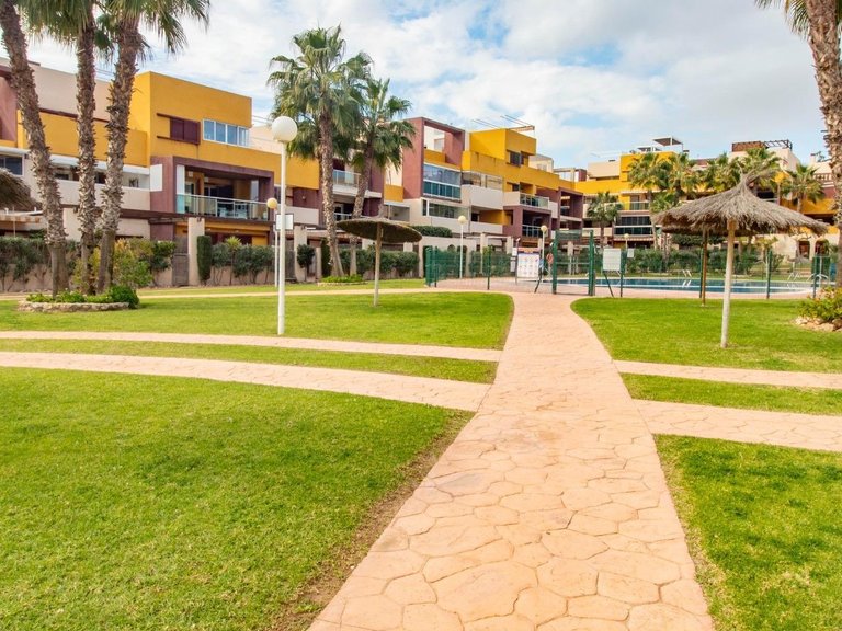 Apartment for Sale in Orihuela Costa, Alicante 35