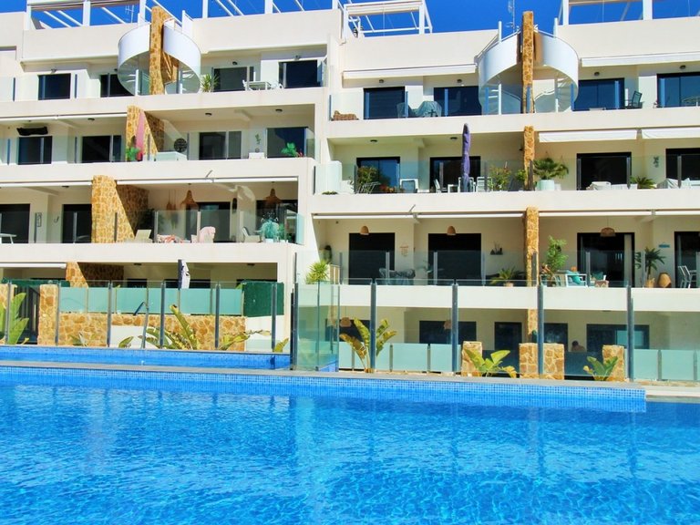 Apartment for Sale in Orihuela Costa, Alicante 2