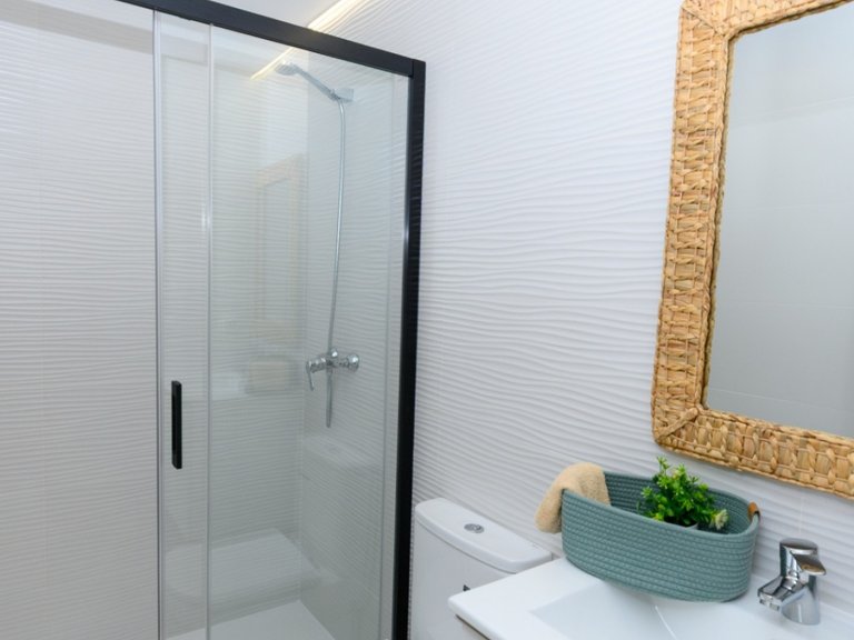 Apartment for Sale in Torrevieja, Alicante 13