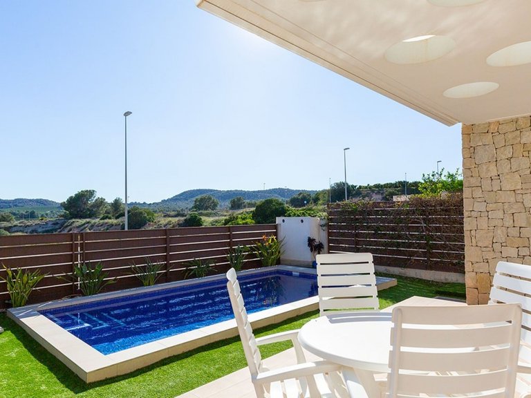 Villa for Sale in Vistabella Golf, Alicante 3