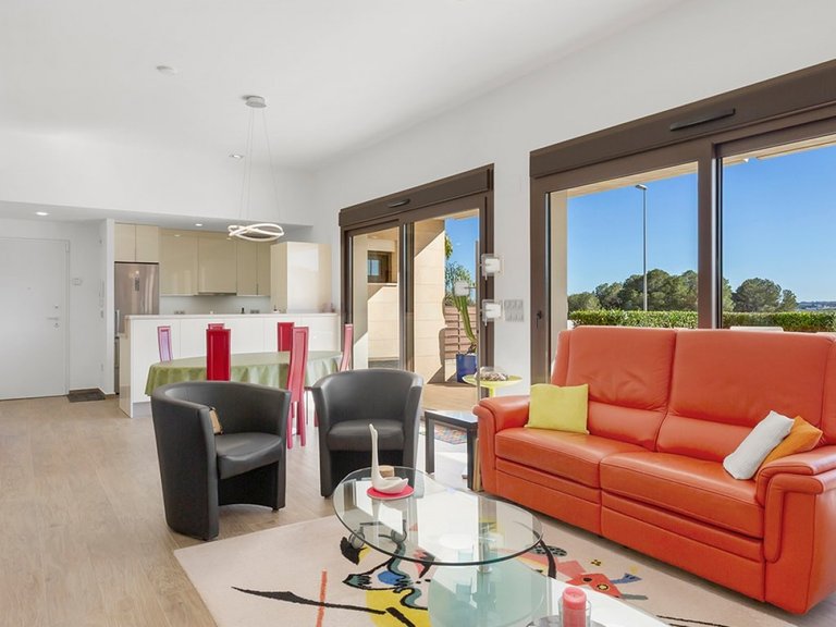 Villa for Sale in Vistabella Golf, Alicante 6