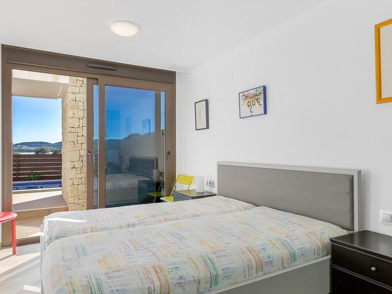 Villa for Sale in Vistabella Golf, Alicante 18