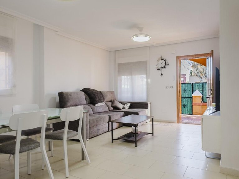 Villa for Sale in Torrevieja, Alicante 8