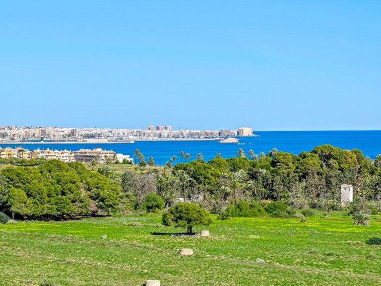 Apartment for Sale in Orihuela Costa, Alicante 18