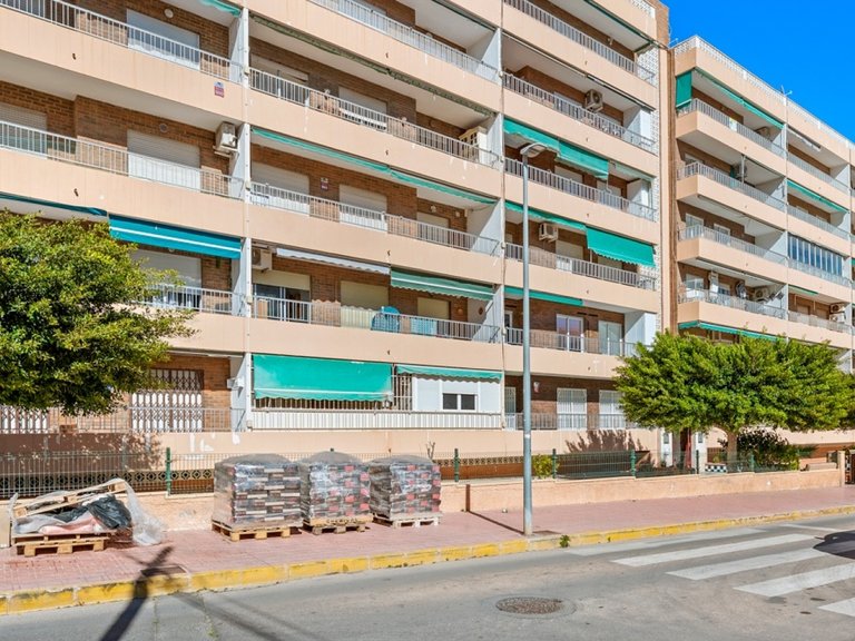 Apartment for Sale in Orihuela Costa, Alicante 24