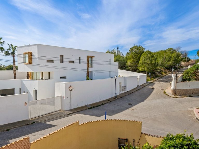 Villa for Sale in Orihuela Costa, Alicante 20
