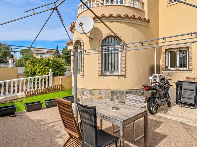 Villa for Sale in Orihuela Costa, Alicante 40