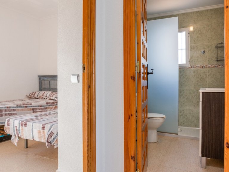 Villa for Sale in Torrevieja, Alicante 18