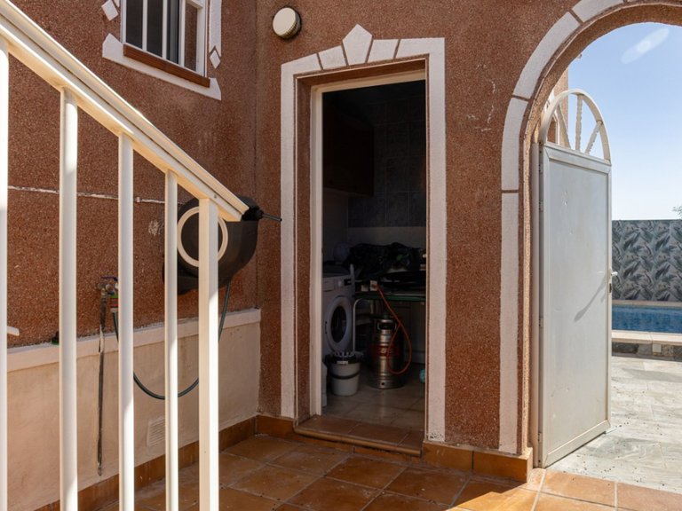 Villa for Sale in Torrevieja, Alicante 27
