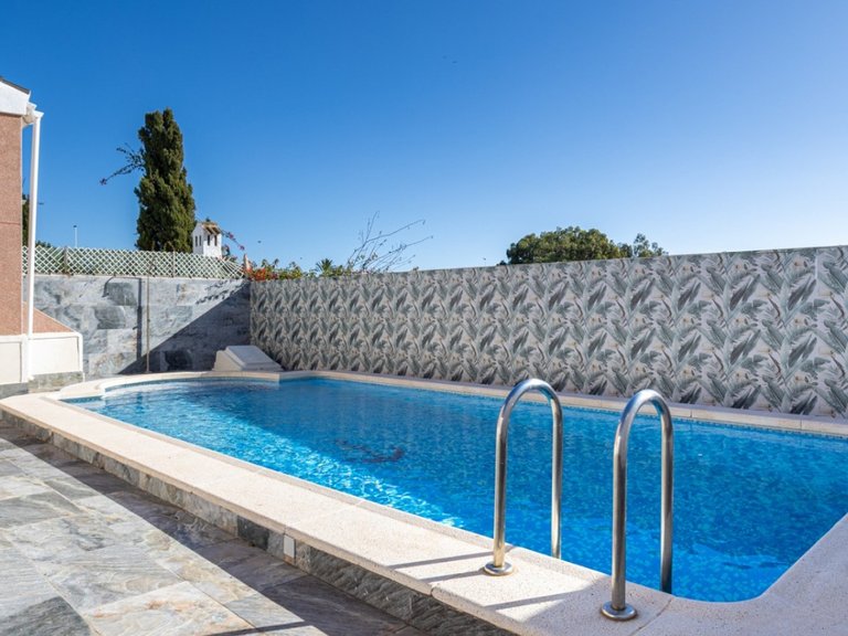 Villa for Sale in Torrevieja, Alicante 36