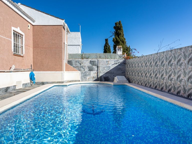 Villa for Sale in Torrevieja, Alicante 37