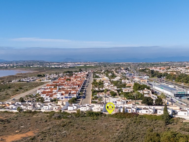 Villa for Sale in Torrevieja, Alicante 48