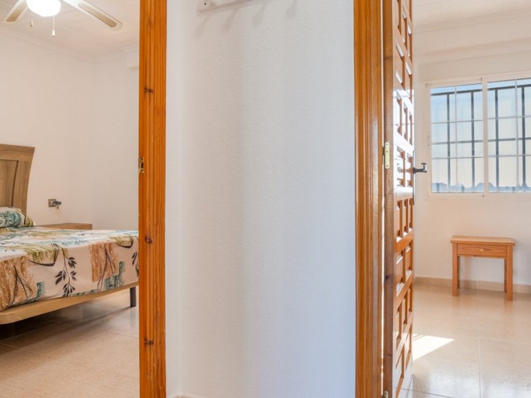 Villa for Sale in Torrevieja, Alicante 17