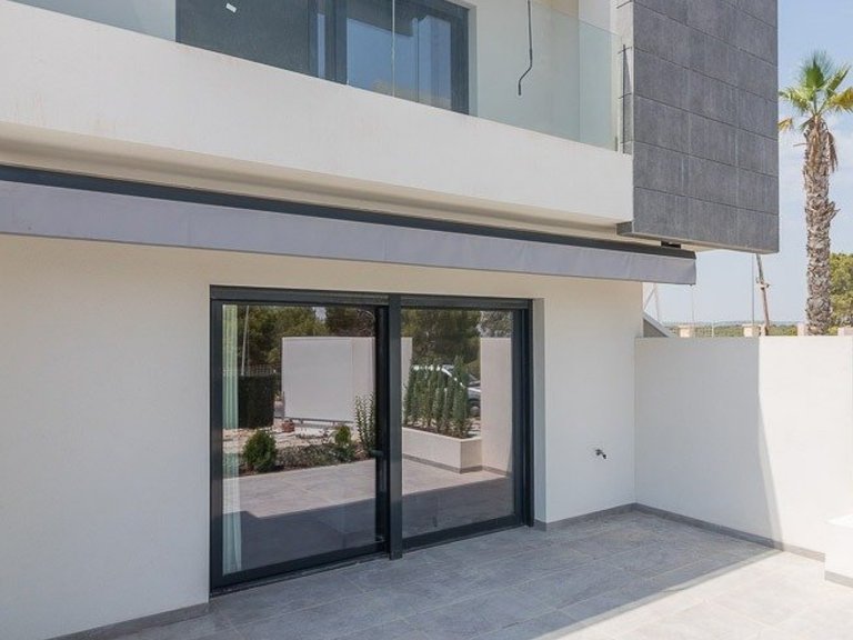 Villa for Sale in Torrevieja, Alicante 27
