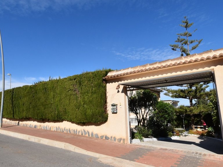 Villa for Sale in Orihuela Costa, Alicante 5