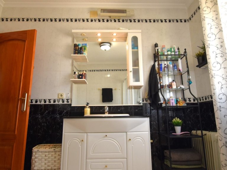 Villa for Sale in Orihuela Costa, Alicante 15