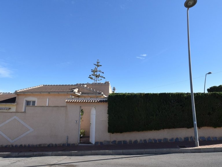 Villa for Sale in Orihuela Costa, Alicante 34