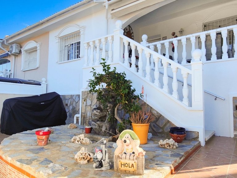 Villa for Sale in Rojales - Ciudad Quesada, Alicante 4