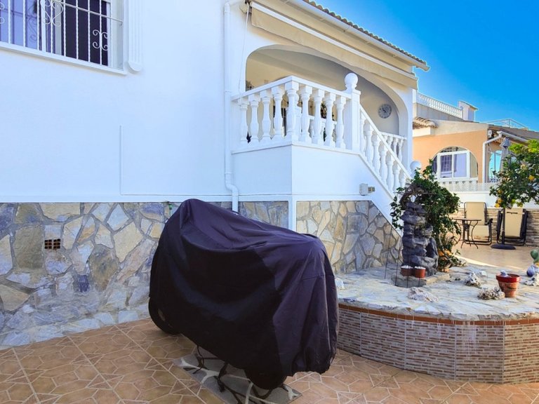 Villa for Sale in Rojales - Ciudad Quesada, Alicante 6