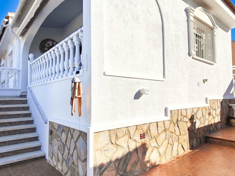 Villa for Sale in Rojales - Ciudad Quesada, Alicante 10